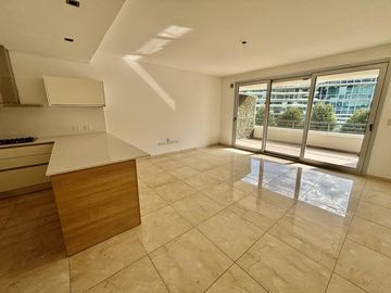 Departamento 2 ambientes con parrilla, cochera y amenities en Pilar Edificio Cristaline.