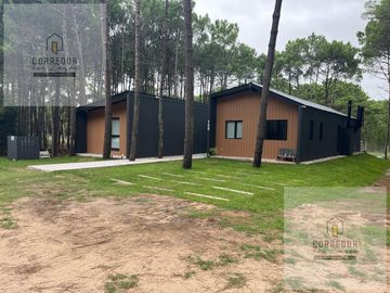 VENTA, CASA, VILLAROBLES, BARRIO BRINZALES, LOTE 186, 7 AMBIENTES