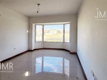 Casa en Los Alcanfores | 4 dormitorios   lote 1.013 m²   apto crédito