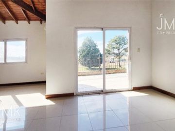 Casa en Los Alcanfores | 4 dormitorios   lote 1.013 m²   apto crédito