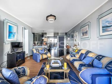 Venta Departamento 4 ambientes con cochera en Las Cañitas