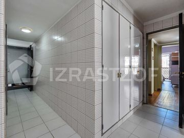 Venta Departamento 4 ambientes con cochera en Las Cañitas