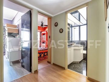 Venta Departamento 4 ambientes con cochera en Las Cañitas