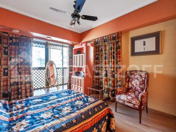 Venta Departamento 4 ambientes con cochera en Las Cañitas