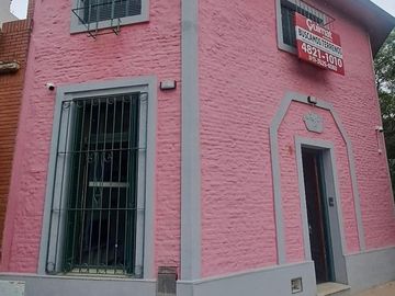 BLANCO ENCALADA ESQUINA DONADO - Local en Villa Urquiza