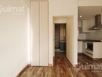 1 Amb c/ Balcon - Av. Boyaca 100 - Ideal Inversion -. POS. COCHERA!