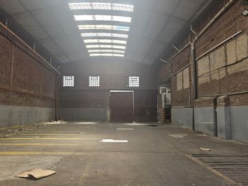 Planta Industrial con Gas y T3 - Venta - Avellaneda  - OPORTUNIDAD