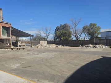 Planta Industrial con Gas y T3 - Venta - Avellaneda  - OPORTUNIDAD