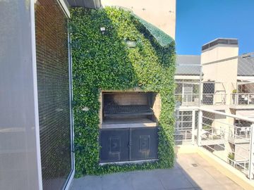 Departamento de tres dormitorios en San Isidro Central