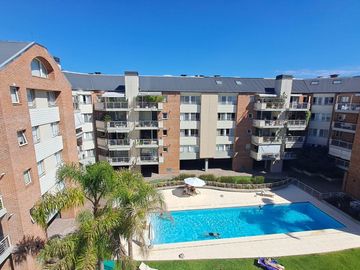 Departamento de tres dormitorios en San Isidro Central