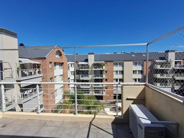 Departamento de tres dormitorios en San Isidro Central
