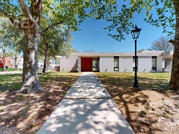 VENTA CASA A ESTRENAR EN HARAS DEL SOL | UNA PLANTA | LOTE 1500M² | APTO CRÉDITO