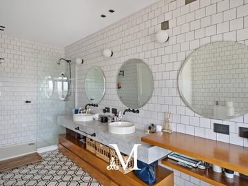 Venta penthouse - 5 ambientes - Vista al rio -  Terraza - 296 M2 - 3 cocheras - Seguridad - Belgrano