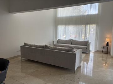 Departamento 2 ambientes con parrilla, cochera y ammenities en Pilar Edificio Cristaline.