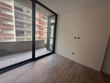 VENTA 2 AMBIENTES CON COCHERA A ESTRENAR