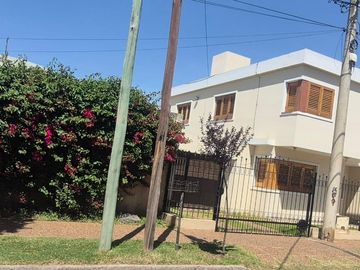Casa en venta, Barrio Centro América