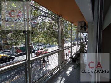 VENTA - 3 Ambientes con balcón Frente - Apto Crédito - FLORES