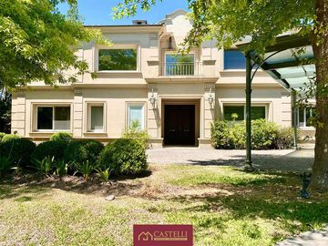 Casa en Venta en Ayres de Pilar 5 ambientes