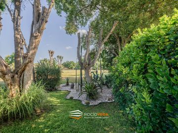Casa a la venta en Country Banco Provincia