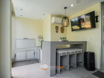 Casa a la venta en Country Banco Provincia