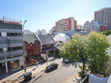 Con balcón Terraza, Departamento 4 ambientes en Parque Chacabuco – Excelente ubicación