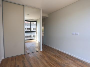 Con balcón Terraza, Departamento 4 ambientes en Parque Chacabuco – Excelente ubicación