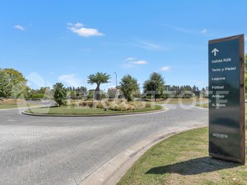 Terreno en venta en Azurra sector 2