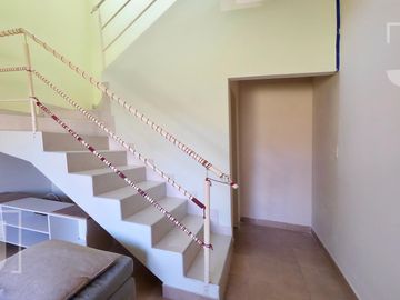Casa moderna en venta con pileta en San Alfonso | 4 ambientes | Excelente calidad constructiva