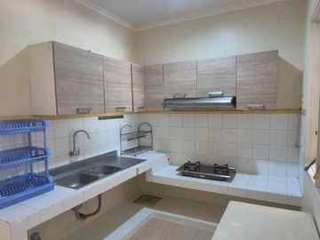 Jual Rmh diCitraland Cluster depan surabaya Barat