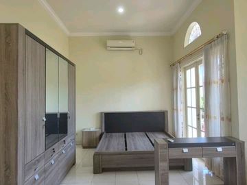 Jual Rmh diCitraland Cluster depan surabaya Barat