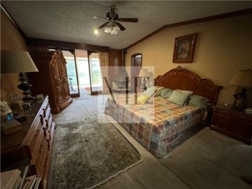CASA EN VENTA LOMAS DEL VALLE