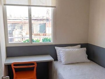 Vende Comodo Dpto 2d,1b, Estacionamiento, Bodega, San Miguel