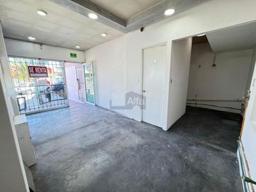LOCAL COMERCIAL EN RENTA EN AV. HIMNO NACIONAL