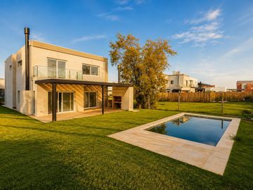 Venta | CASA 5 AMBIENTES A ESTRENAR | Santa Ana, Villanueva | Climatización central | Pileta