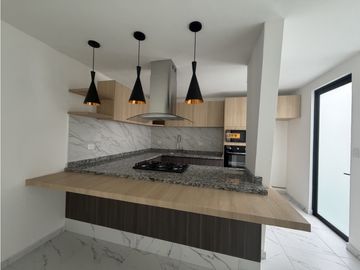 VENTA DE CASA EN PLAZA SAN PEDRO CHOLULA