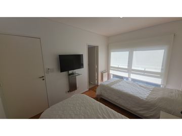 Dúplex de Categoría en Residencias del Lago