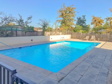 Av. La Florida 10695 (1 Est /2 Bod) [2820-4]