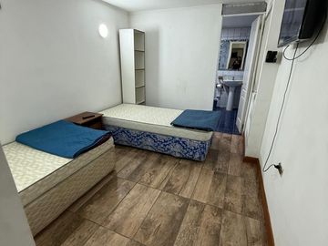 HERMOSA Y AMPLIA CASA EN ARRIENDO
