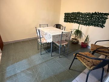 HERMOSA Y AMPLIA CASA EN ARRIENDO