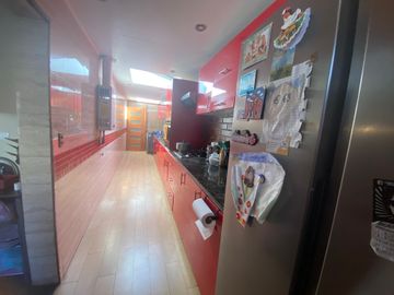 HERMOSA CASA CON GRAN COMEDOR Y SALA DE ESTAR