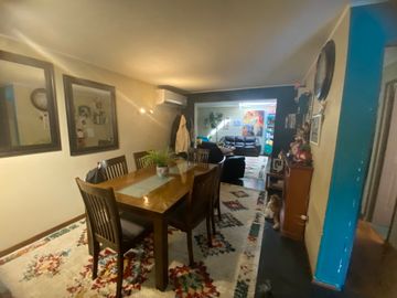 HERMOSA CASA CON GRAN COMEDOR Y SALA DE ESTAR