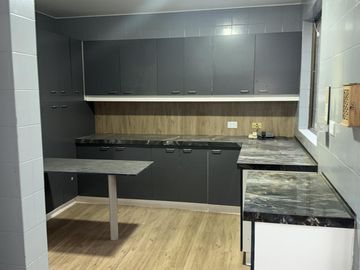 CASA FAMILIAR 5D LO BARNECHEA 4200 M2 PISCINA