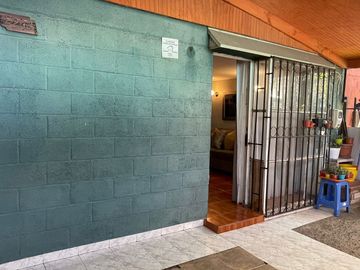 CASA 3D/1B EN PASAJE PUENTE ALTO ESTACIONAMIENTO