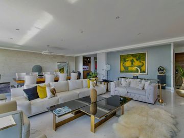 Departamento en Venta Raíces Country Club Interlomas.