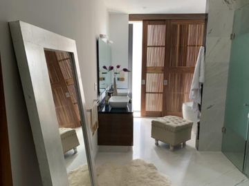 Departamento en Venta Raíces Country Club Interlomas.