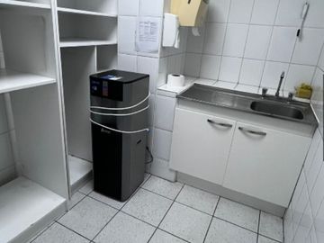EN ARRIENDO OFICINA EN MALL MARINA