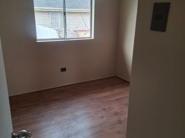 CASA EN PASAJE CERRADO CON SUITE Y PATIO TECHADO, MAIPÚ