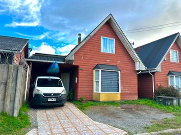CASA FAMILIAR EN EXCELENTE SECTOR BOSQUE ENTRE RÍOS