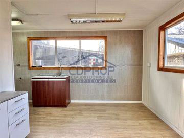 ALTO POTENCIAL, VISTA AL MAR, CASA REMODELADA CENTRO ANCUD