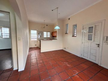 Departamento Tipo Casa en alquiler en Wilde Centro